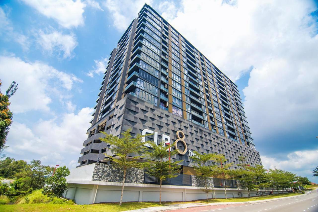 Jb Mount Austin Cube 8 Teens 2-5pax W/netflix 500mbpswifi Apartment