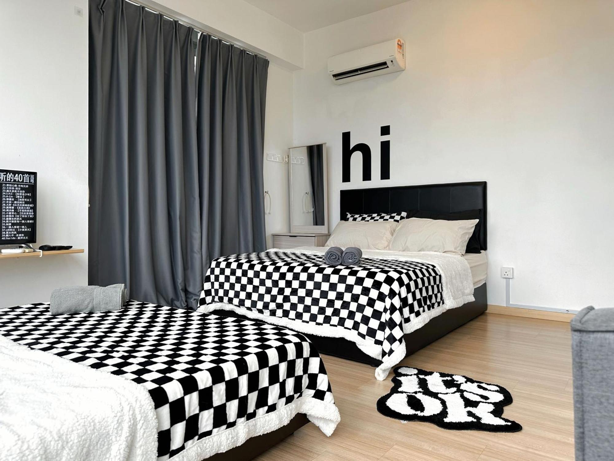 Jb Mount Austin Cube 8 Teens 2-5pax W/netflix 500mbpswifi Apartment *
