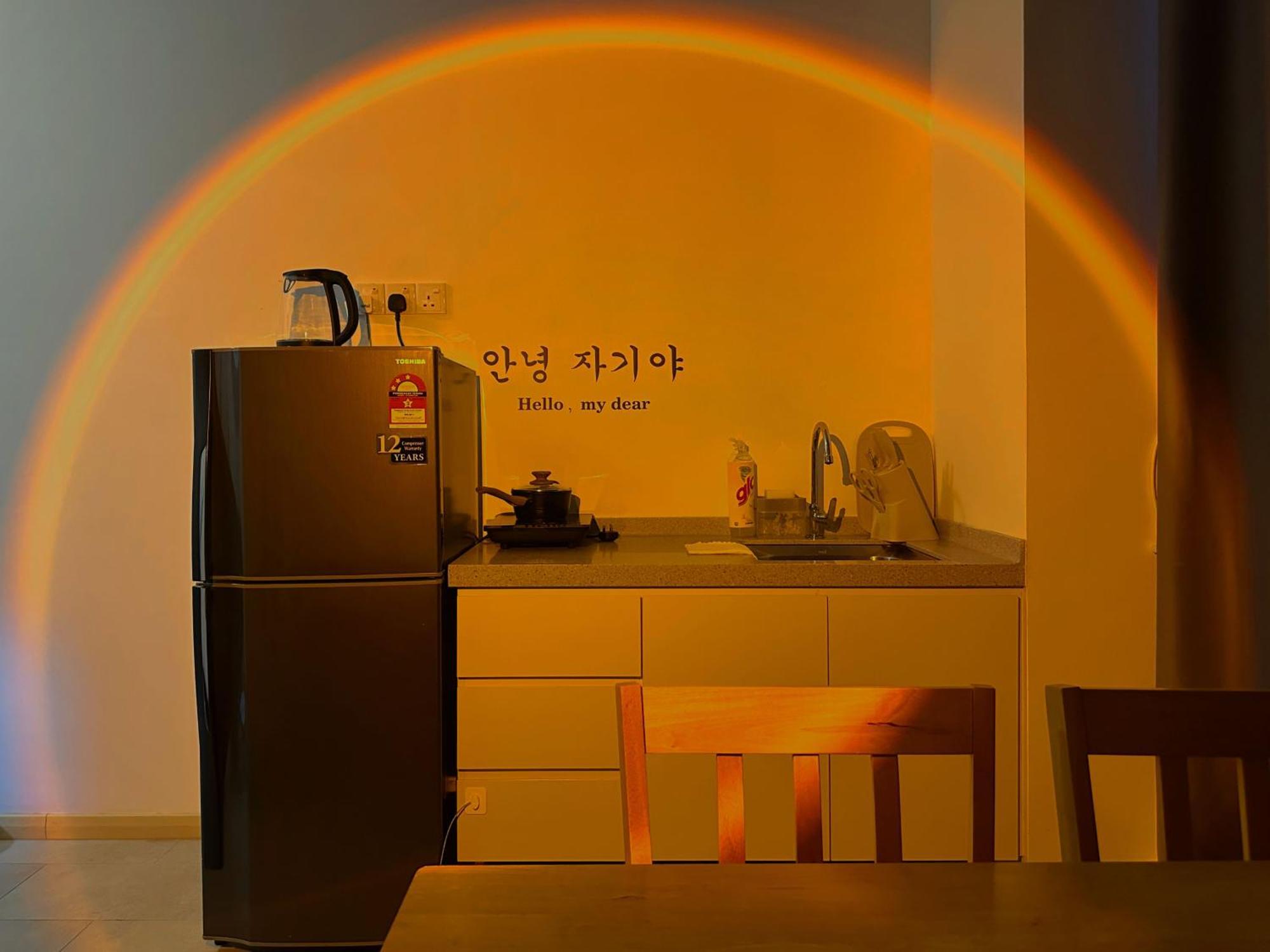 Jb Mount Austin Cube 8 Teens 2-5pax W/netflix 500mbpswifi Apartment Johor Bahru